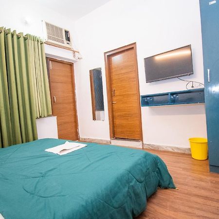 Unplan By Tatsat Hostel Rishīkesh Buitenkant foto