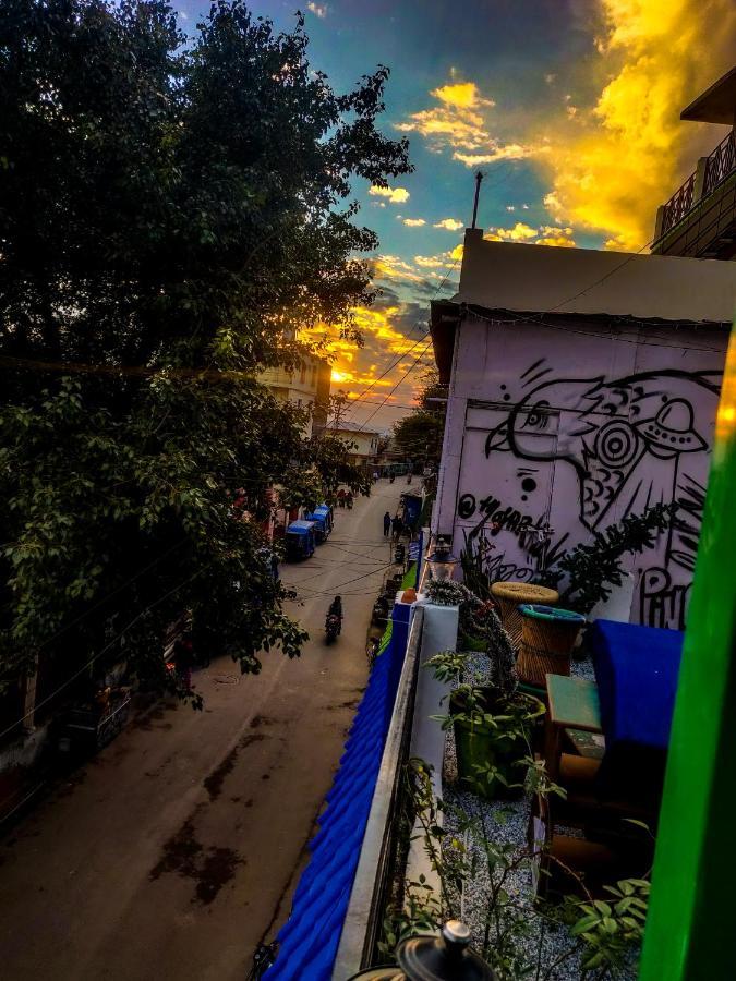 Unplan By Tatsat Hostel Rishīkesh Buitenkant foto