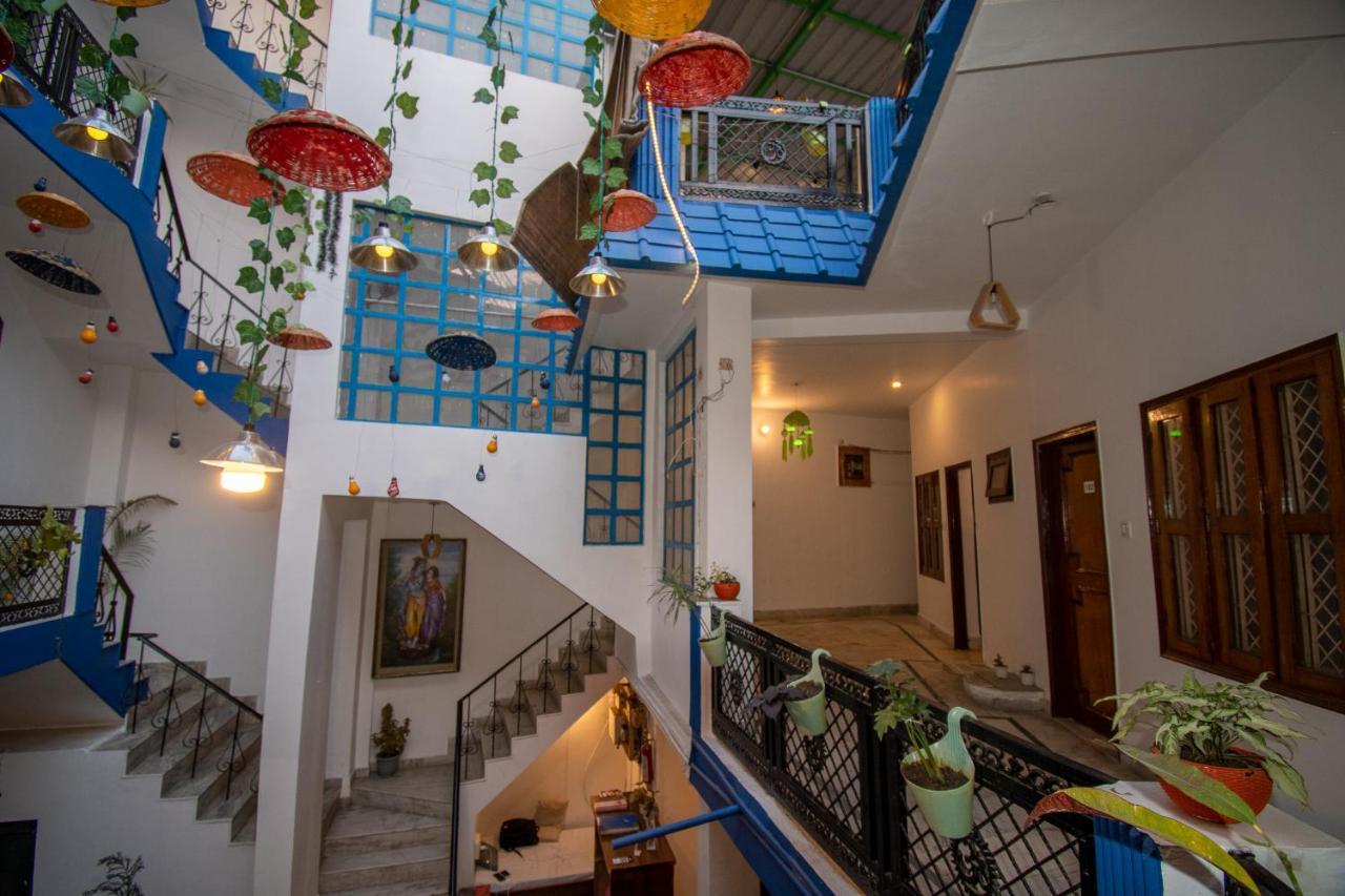 Unplan By Tatsat Hostel Rishīkesh Buitenkant foto