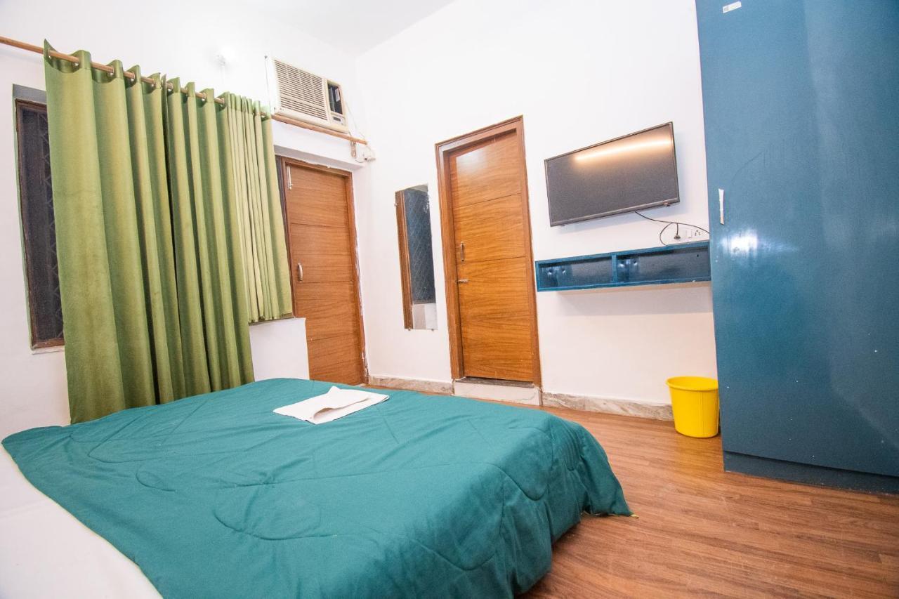 Unplan By Tatsat Hostel Rishīkesh Buitenkant foto