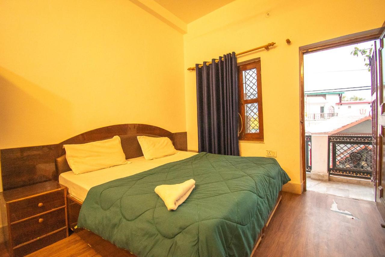 Unplan By Tatsat Hostel Rishīkesh Buitenkant foto